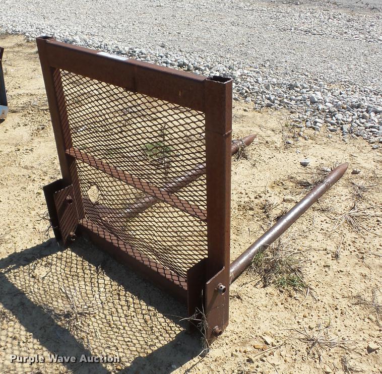 image for item AY9665 Shop built bale forks