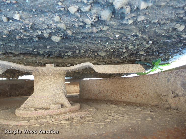 image for item AY9673 Bush Hog FTH600 finish mower