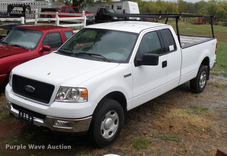 image for item DA0805 2005 Ford F150 SuperCab pickup truck