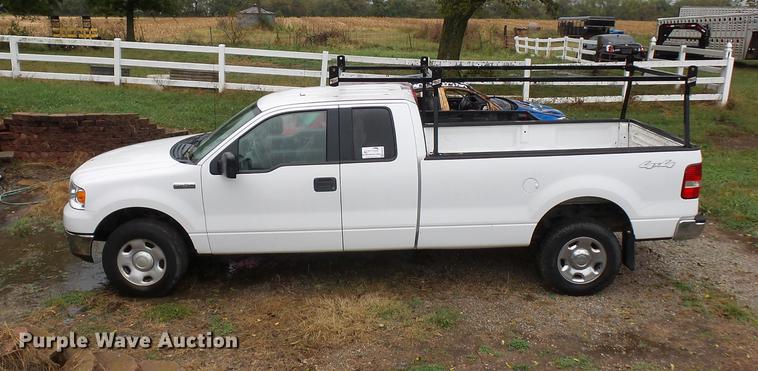 image for item DA0805 2005 Ford F150 SuperCab pickup truck
