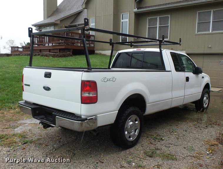 image for item DA0805 2005 Ford F150 SuperCab pickup truck