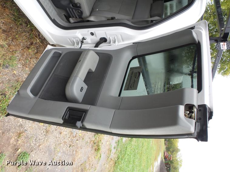 image for item DA0805 2005 Ford F150 SuperCab pickup truck