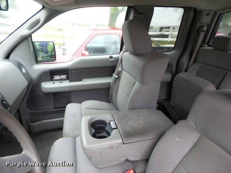 image for item DA0805 2005 Ford F150 SuperCab pickup truck