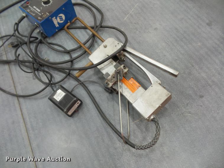 image for item DA0808 Miller WT-2508 resistance spot welding machine
