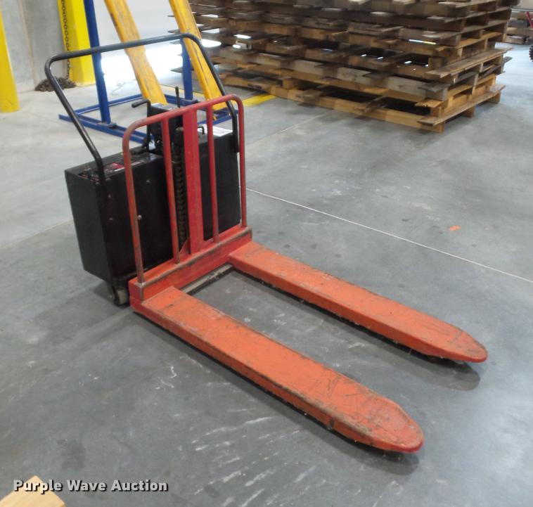 image for item DA0815 Mobile Pallet Truck BPS25 pallet jack