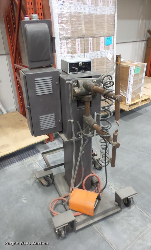 image for item DA0820 Eisler Engineering spot welder