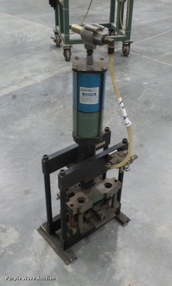 image for item DA0824 Multi-Cage air over hydraulic press