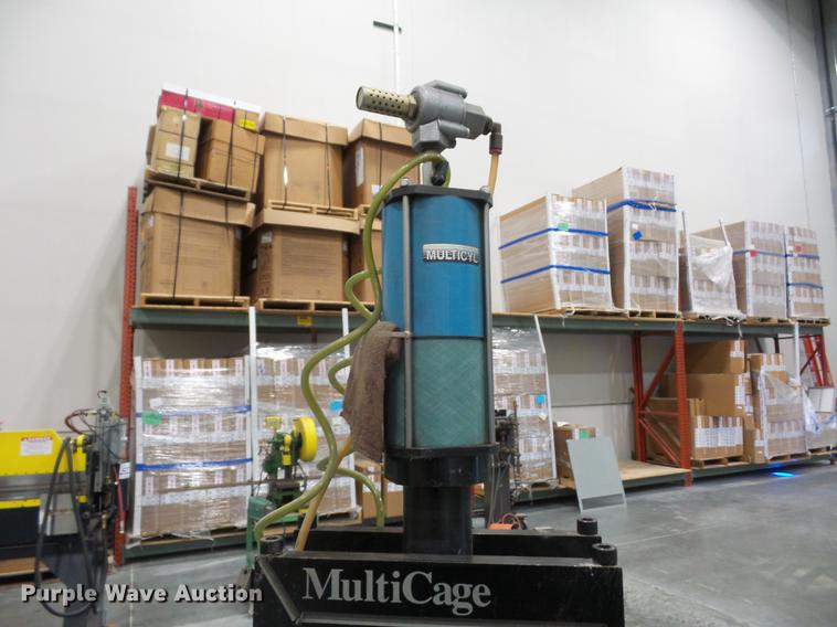 image for item DA0825 Multi-Cage air over hydraulic press