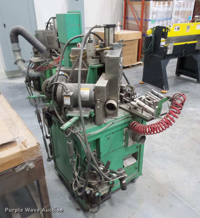 image for item DA0827 Double miter saw