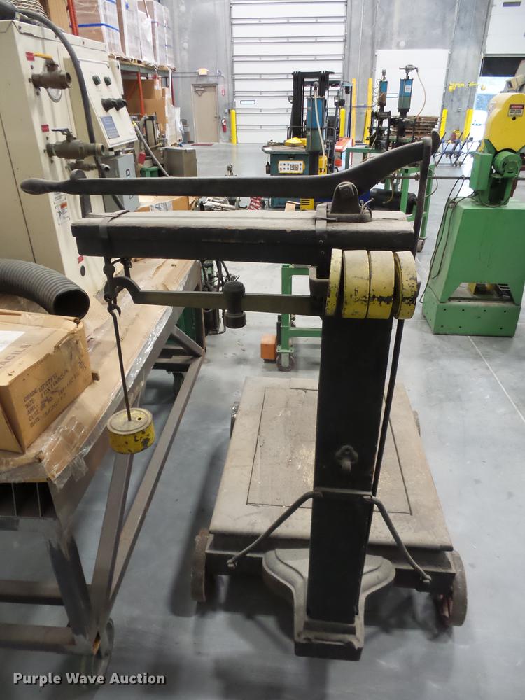 image for item DA0831 Scale