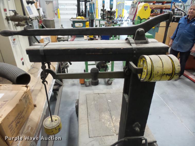 image for item DA0831 Scale