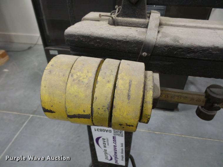 image for item DA0831 Scale