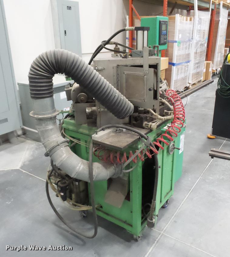 image for item DA0833 Double miter saw