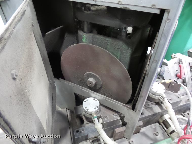 image for item DA0833 Double miter saw