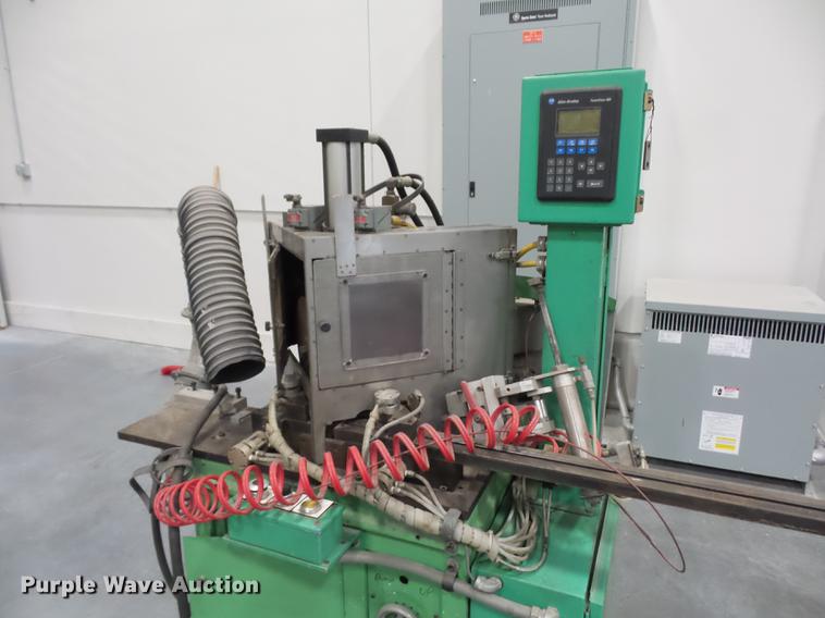 image for item DA0833 Double miter saw