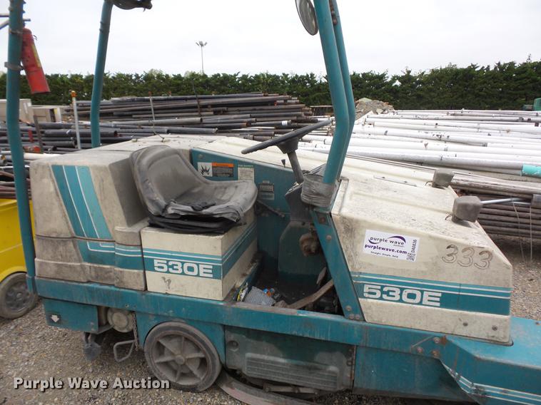 image for item DA0836 Tennent 530E floor scrubber