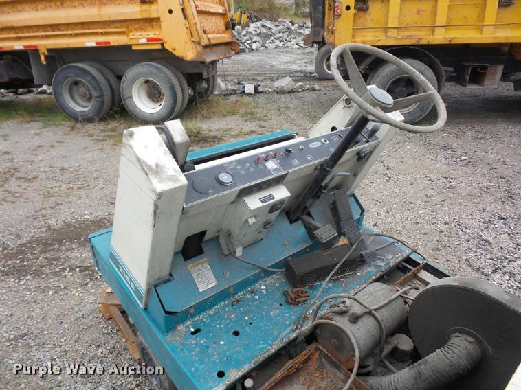 image for item DA0837 Tennant 215E sweeper