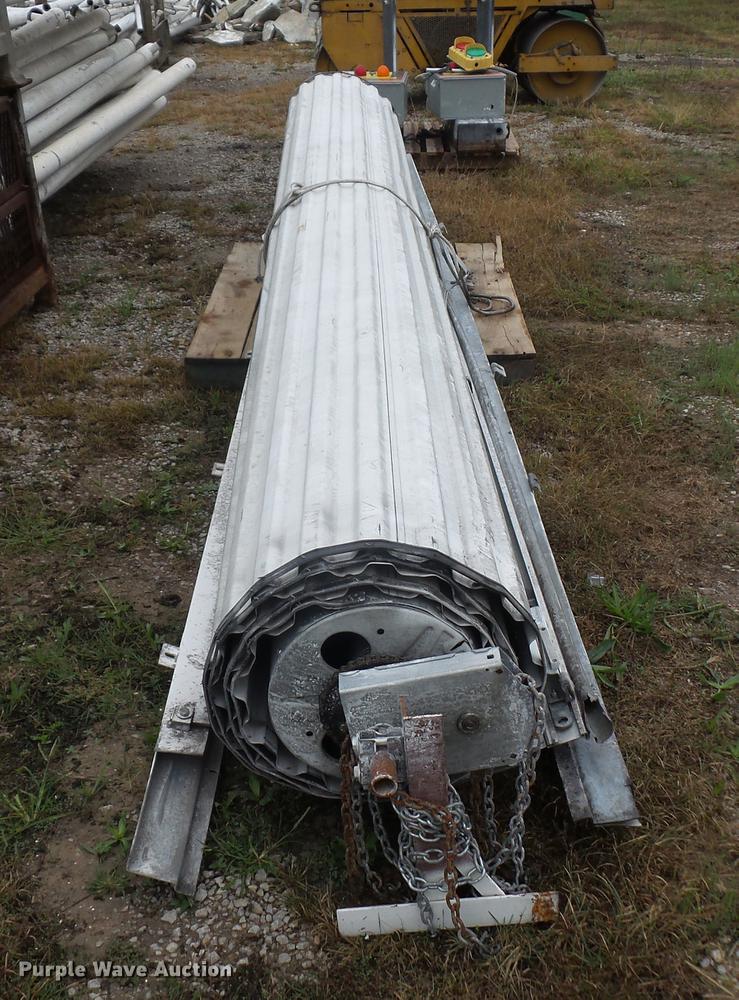 image for item DA0842 Garage door