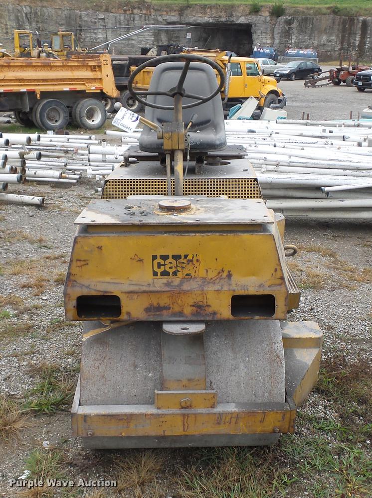 image for item DA0844 Case VTW22 Vibromax double drum roller