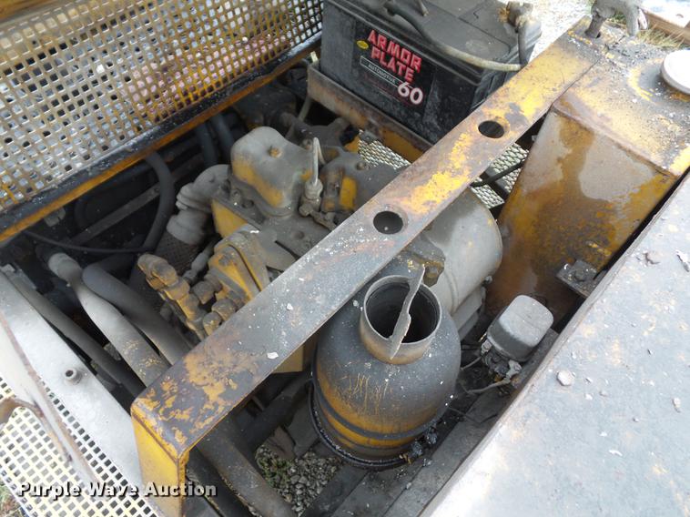 image for item DA0844 Case VTW22 Vibromax double drum roller