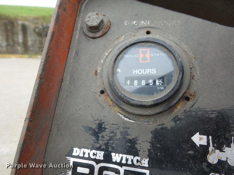 image for item DA0858 Ditch Witch R65 trencher