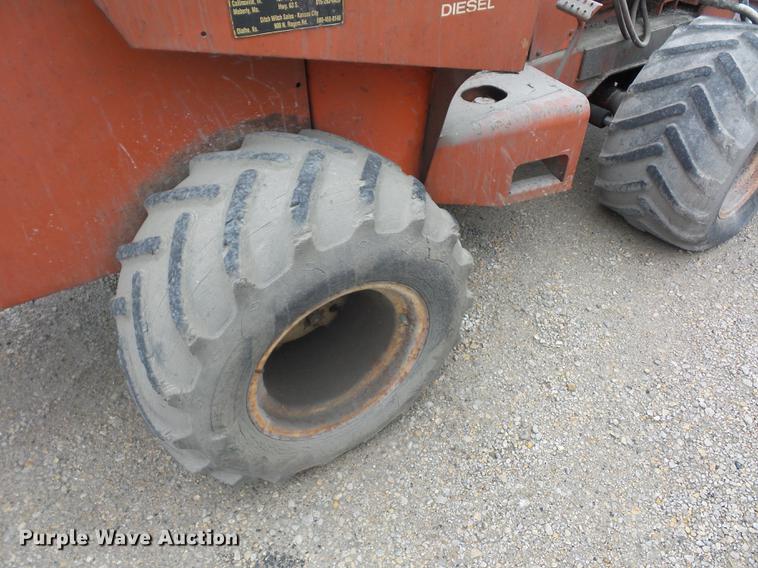 image for item DA0858 Ditch Witch R65 trencher