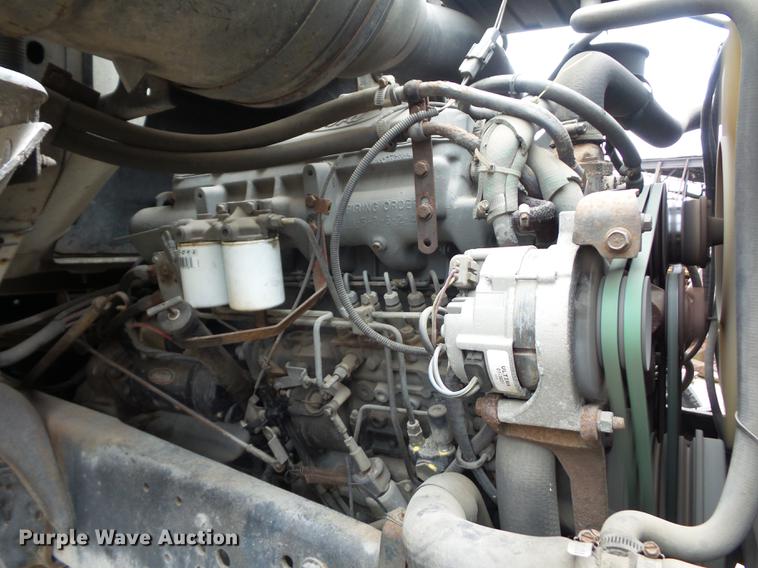 image for item DA0863 1990 Ford LN8000 refrigerated van truck