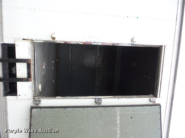 image for item DA0863 1990 Ford LN8000 refrigerated van truck