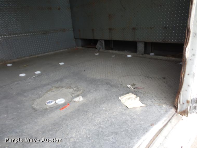 image for item DA0863 1990 Ford LN8000 refrigerated van truck