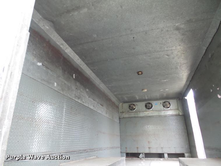 image for item DA0863 1990 Ford LN8000 refrigerated van truck