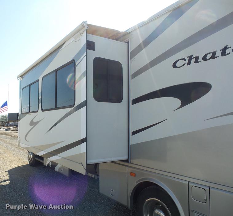image for item DA0868 2006 Chevrolet C5500 Chateau RV