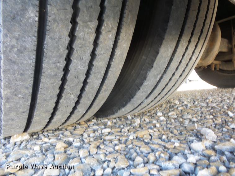 image for item DA0868 2006 Chevrolet C5500 Chateau RV