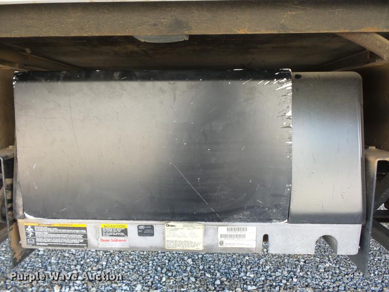 image for item DA0868 2006 Chevrolet C5500 Chateau RV