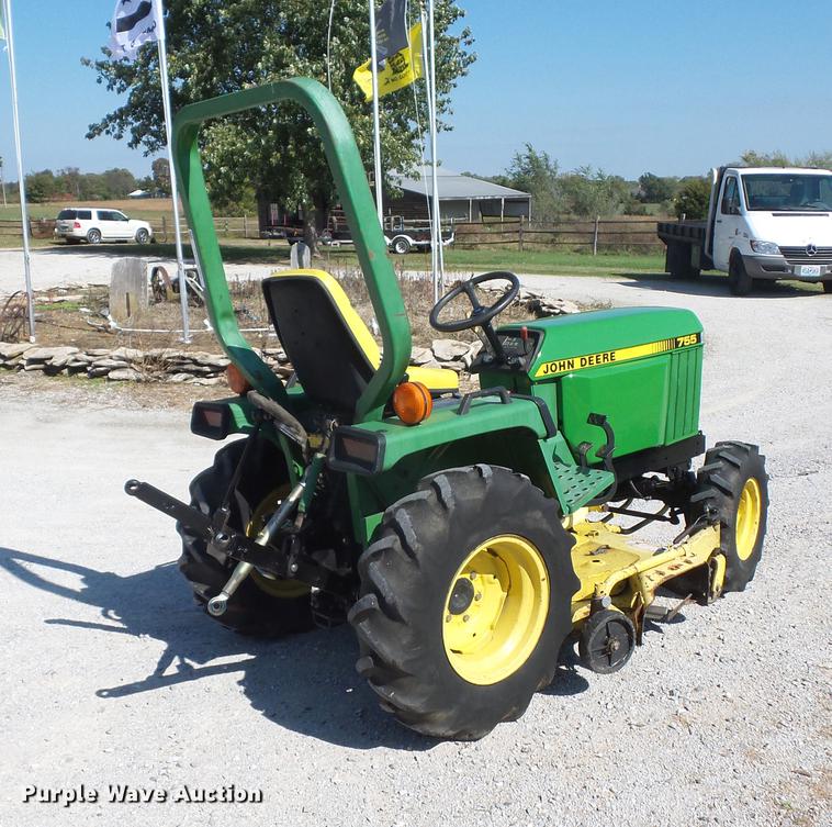 image for item DA0871 John Deere 755 tractor