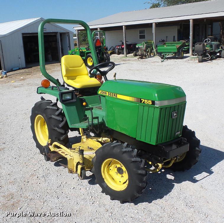 image for item DA0871 John Deere 755 tractor