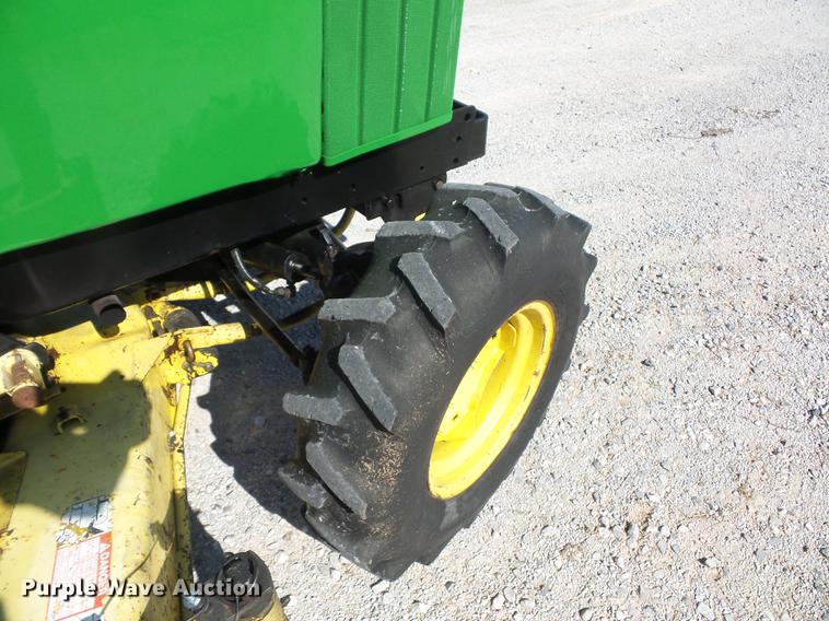 image for item DA0871 John Deere 755 tractor