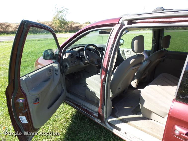 image for item DA0887 2001 Dodge Grand Caravan van