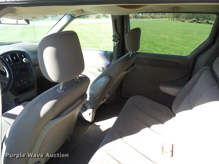 image for item DA0887 2001 Dodge Grand Caravan van