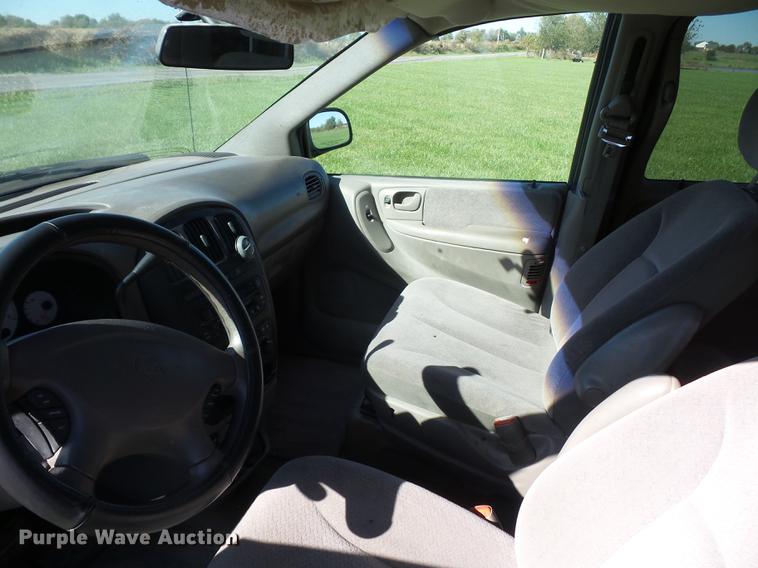 image for item DA0887 2001 Dodge Grand Caravan van