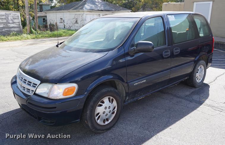 image for item DA1318 2002 Chevrolet Venture van