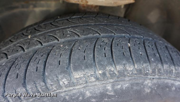 image for item DA1318 2002 Chevrolet Venture van