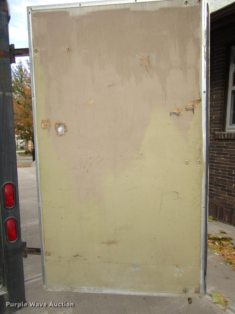 image for item DA3213 1996 Pace American L816TA2 enclosed cargo trailer