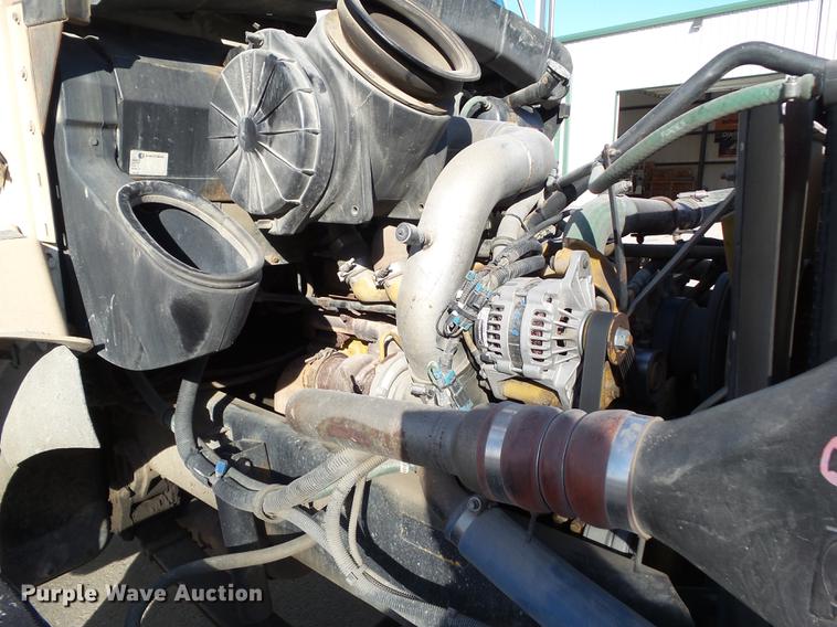 image for item DA7006 1997 Kenworth T300 box truck