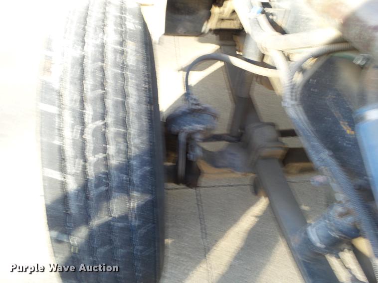 image for item DA7006 1997 Kenworth T300 box truck