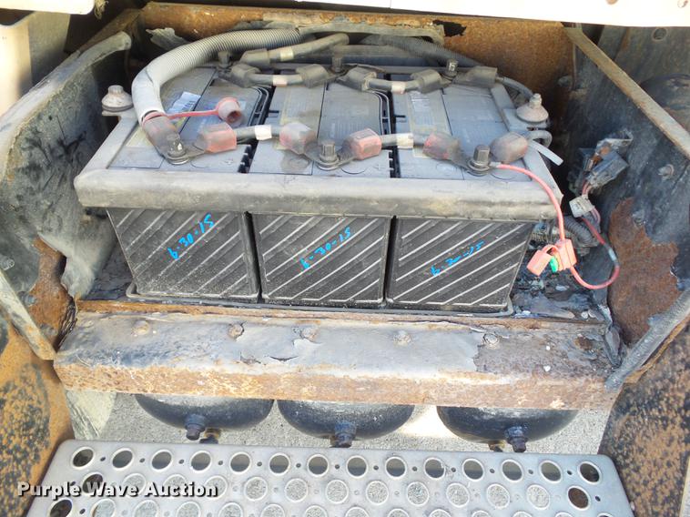 image for item DA7006 1997 Kenworth T300 box truck