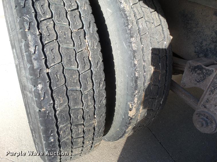 image for item DA7006 1997 Kenworth T300 box truck