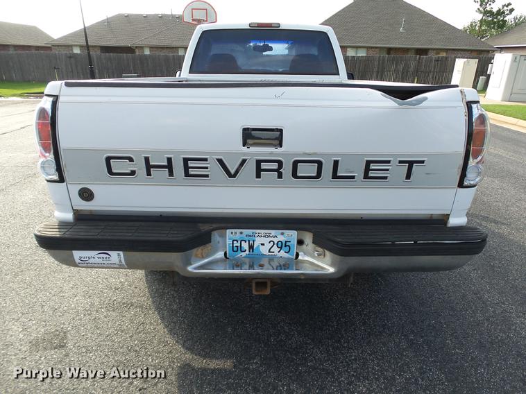 image for item DB4209 1998 Chevrolet Silverado 3500 pickup truck