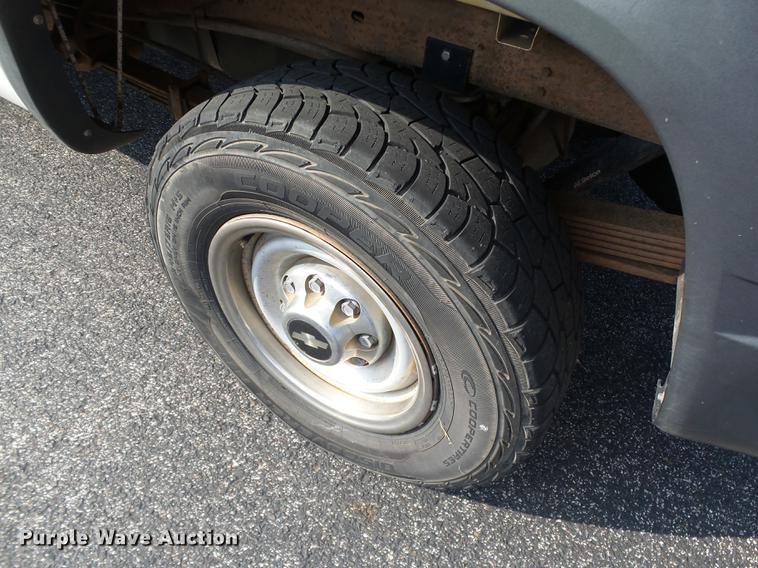 image for item DB4209 1998 Chevrolet Silverado 3500 pickup truck