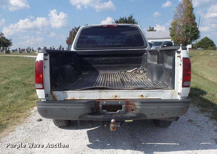 image for item DB6393 2001 Ford F150 XL pickup truck