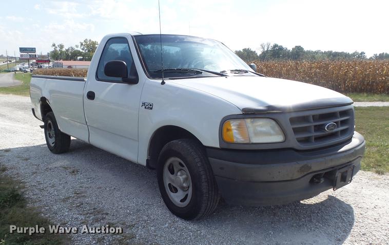 image for item DB6393 2001 Ford F150 XL pickup truck